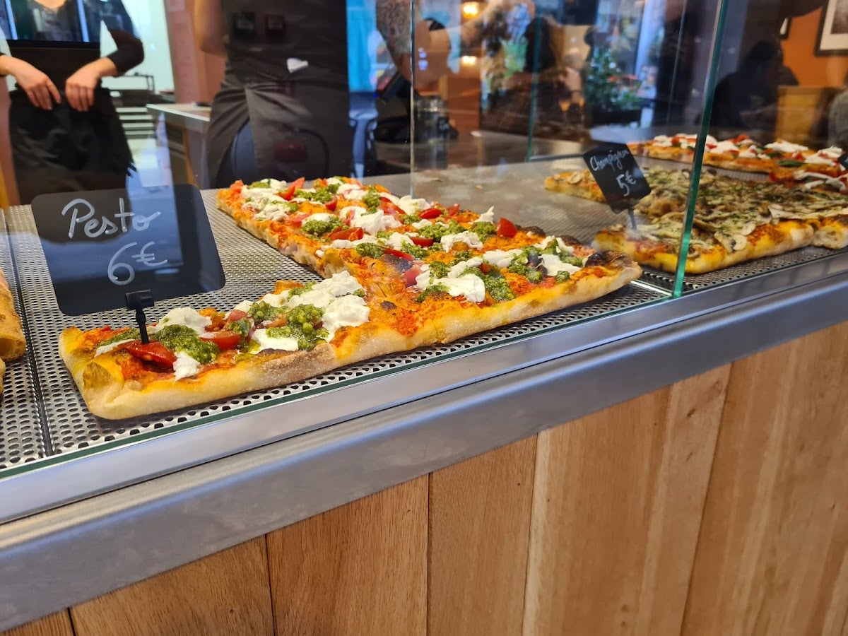 Pizzarium Fiore - photo 3